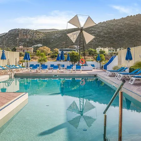 Appart hôtel Paradise Hotel-apartments 3*